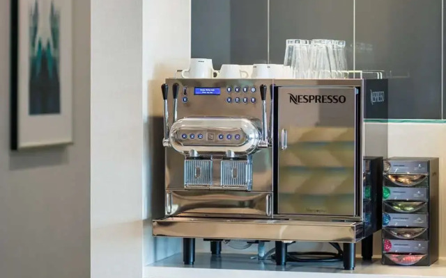 Best Western Premier Hotel at Fisher's Landing