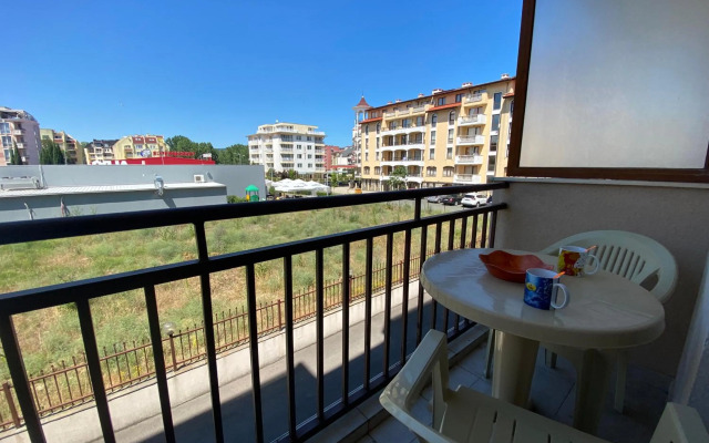 Private Studio SUMMER BREZE 204