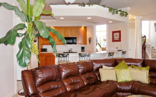 1158 Strawberry Court