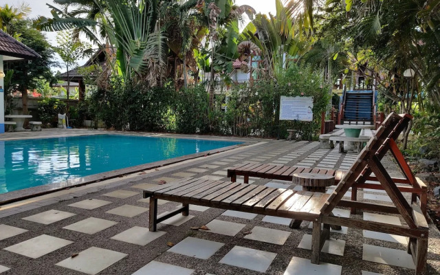 Thongpaeka Hotel
