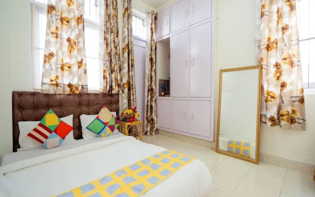 OYO 13726 Home Cozy 2BHK Hathi Paon Road