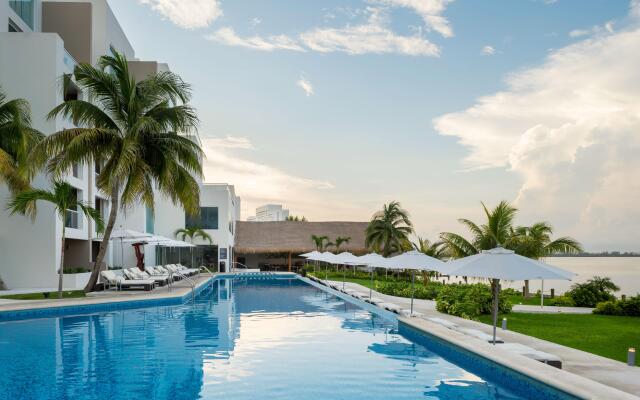 Real Inn Cancún