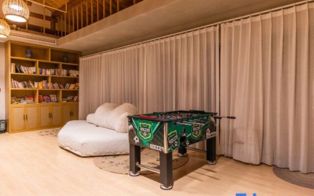 Zhenshun Yunfang Tangquan Art Hotel