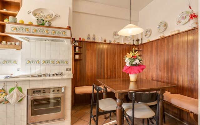 Rome as you feel - Santa Croce Apartment