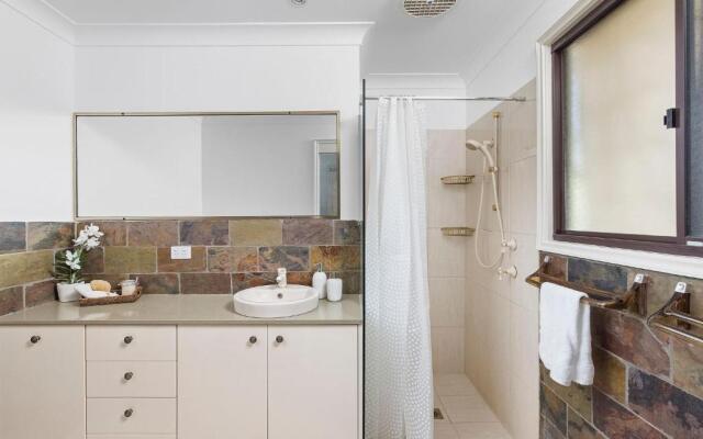 Nelson Bay Rd 4296 Cheeky Tiki