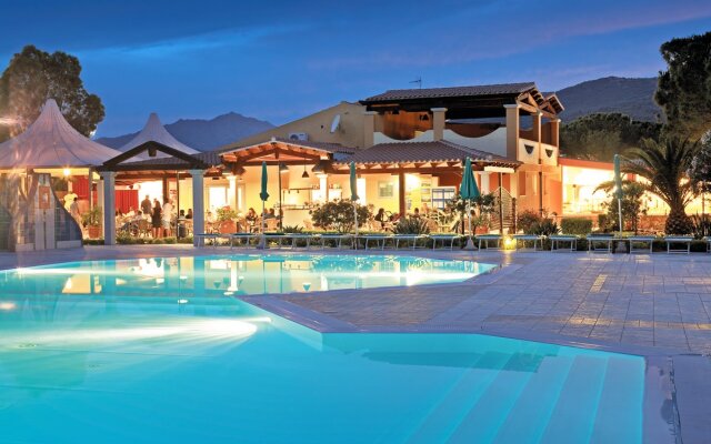 Eden Village Li Cupulatti