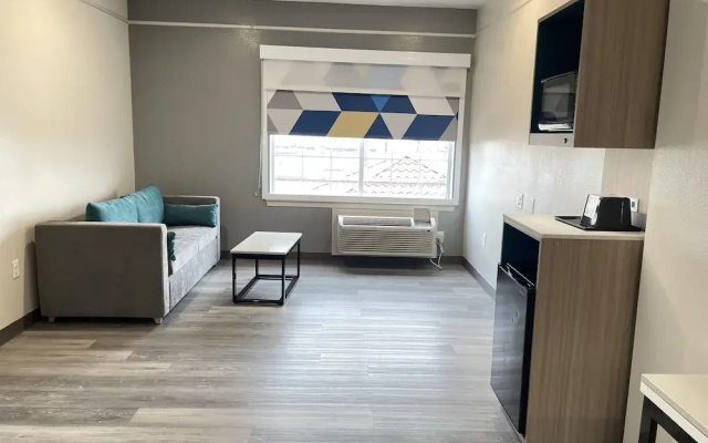 Motel 6-Houston, TX - Spring