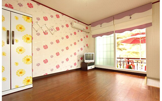 Wongju Pine Pension