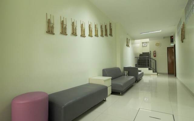 Airy Pasteur Surya Sumantri Kav 4B Sutami Bandung