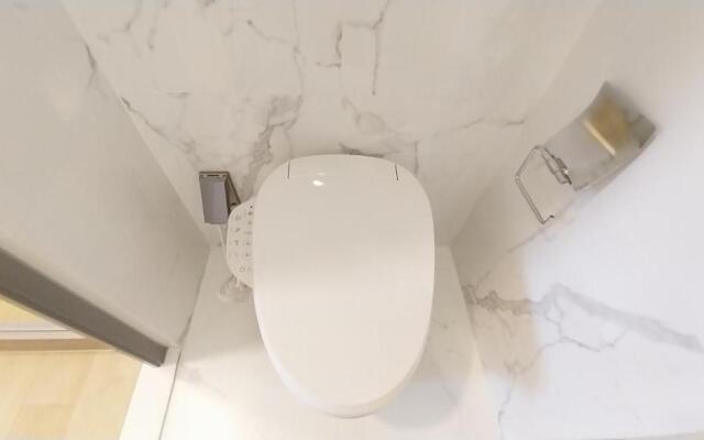 Luxury Apartment Queen Sirikit Asok Termianl 21