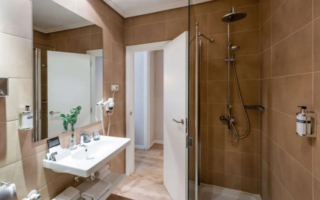 Hotel Madrid Gran Via 25, Affiliated by Meliá