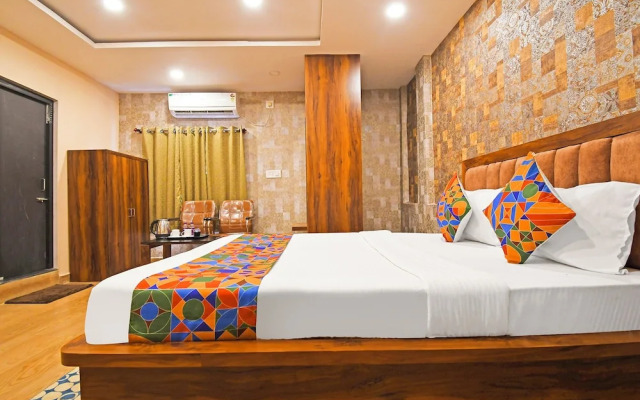 Fabhotel Royal Lagoon