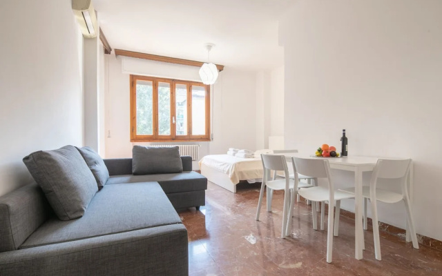 Novoli 4 Bedrooms by Mmega