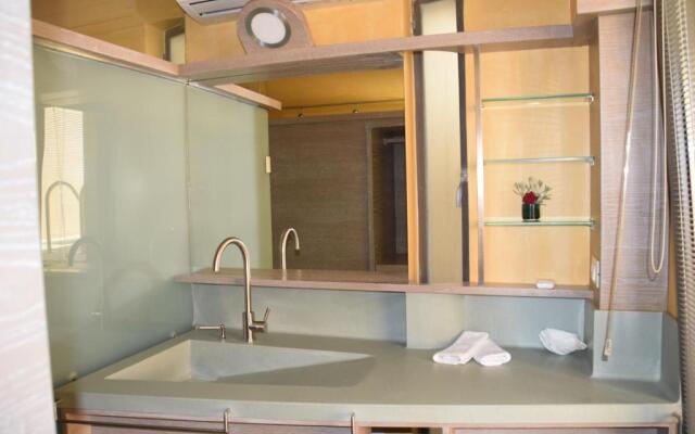 Luxury Pool House in Chania