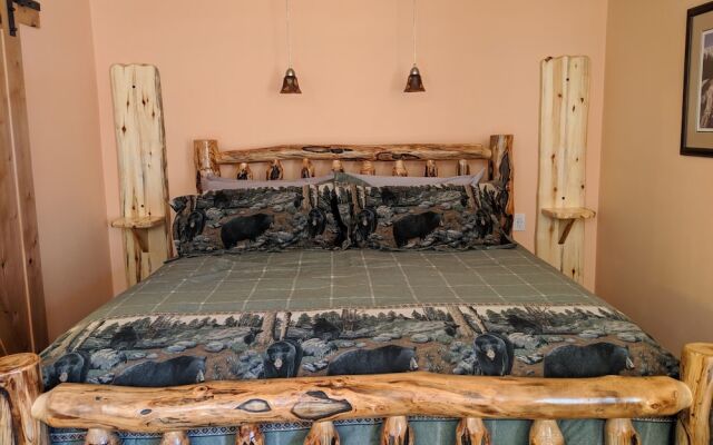 IVACAZ Suites on the Golf Course