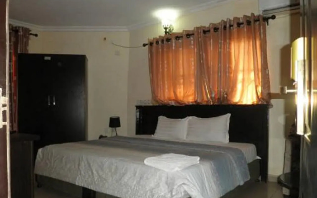 Adap Hotel