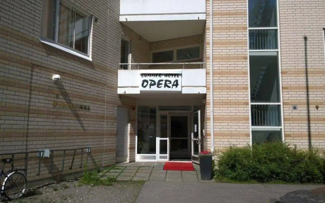 Summer Hotel Opera