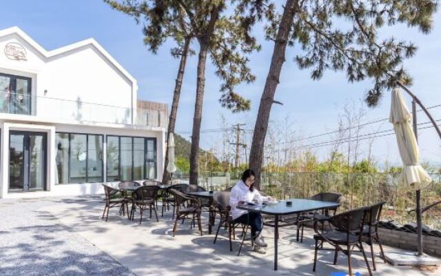 Qingdao Qigu Abalone Island No.85 Homestay