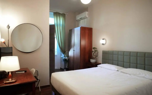 Hotel Universo