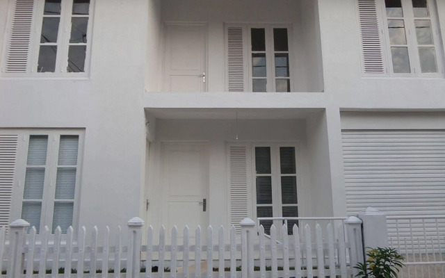 White Villa Ambalangoda