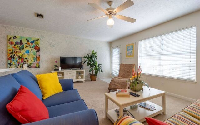 Sun Kissed Beachside Condo With Pool