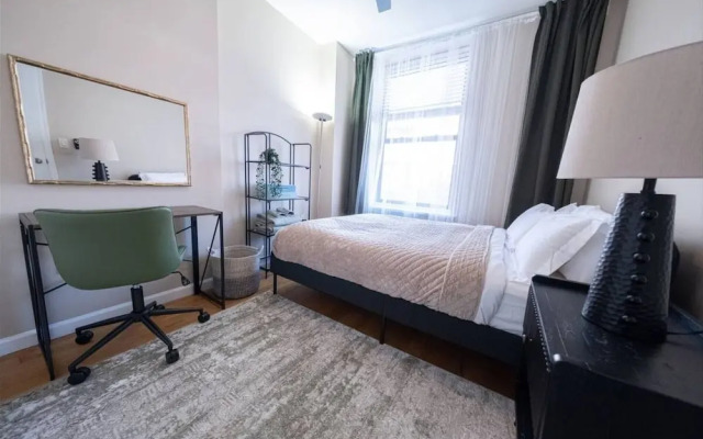 3 Bedroom Apartment Located In Manhattan