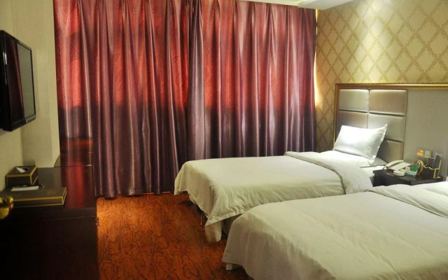 Yufujiang Fashion Business Hotel