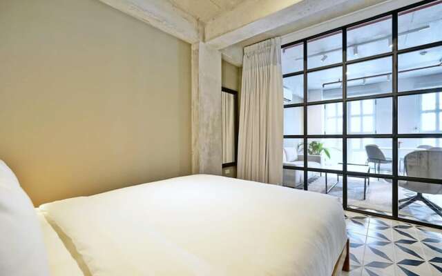Spacious 2BR in Plaza Herrera