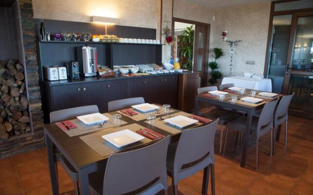 Albergue Hotel La Casa del Peregrino