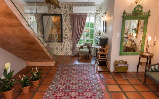 Baruch Guesthouse on Lovell