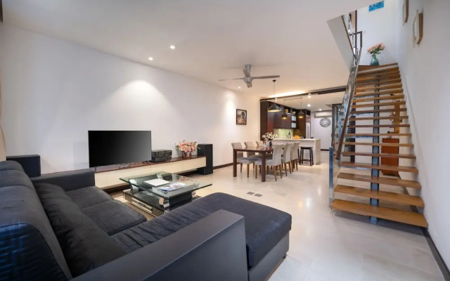 T P Deluxe Villa