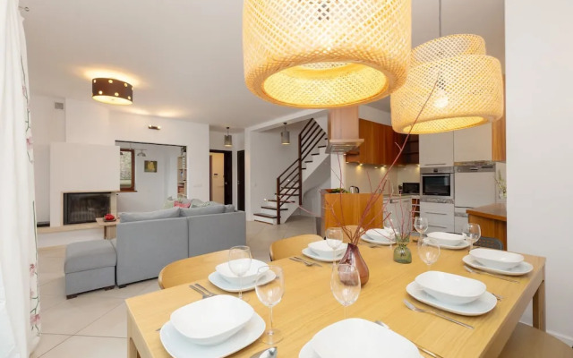 4-bedroom House in Warsaw by Renters