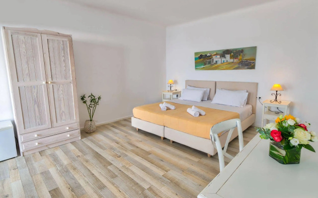 With-inn Mykonos Suites