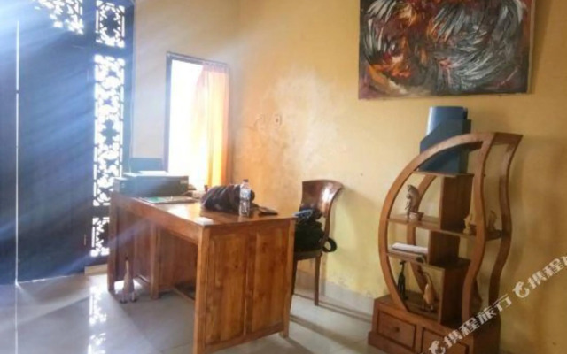 Svaha Guest House