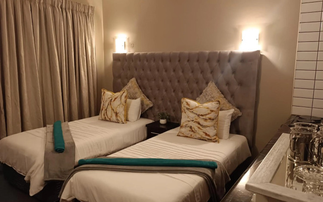 Bains Lodge