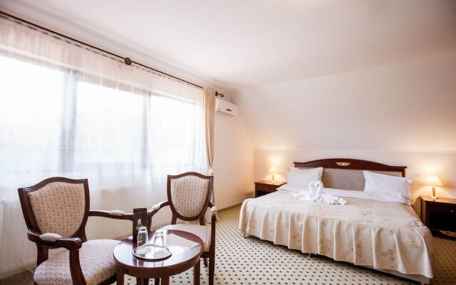 Q Resort and Spa Sacele	