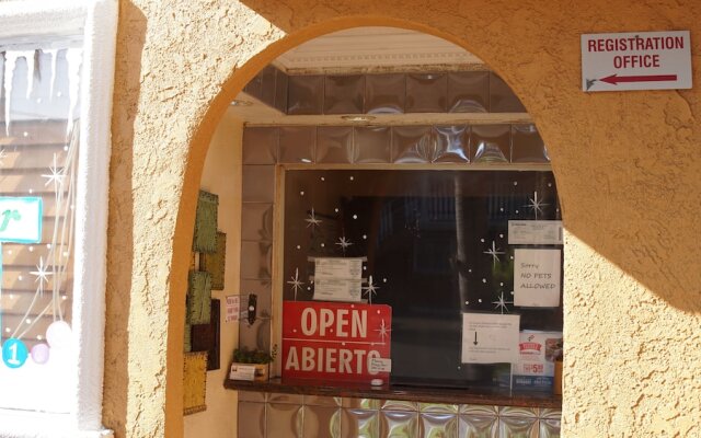 Paradise Inn and Suites