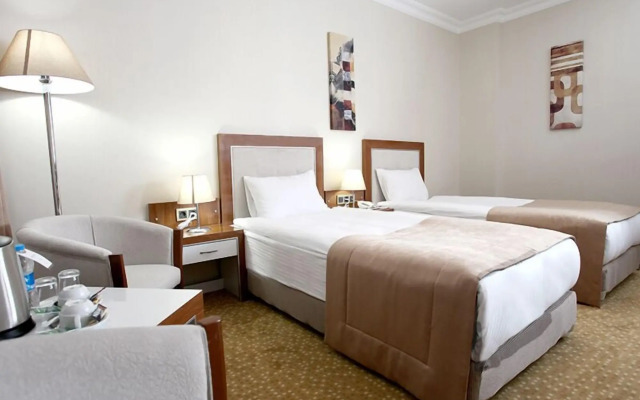 Pietra Hotel