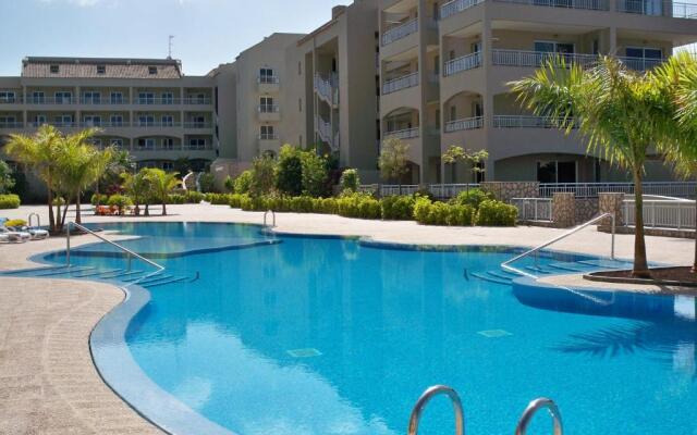 Comfortable apartment with amazing sea views