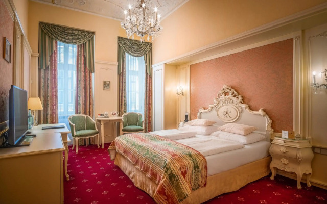 Schlosshotel Römischer Kaiser