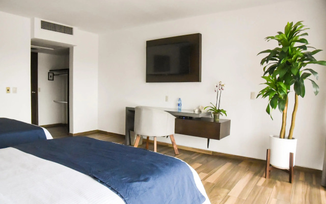 Hotel Expo Plaza Business and Family Guadalajara