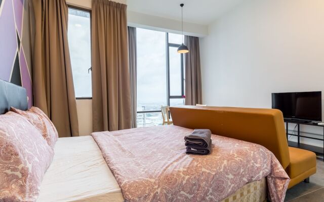 Luzzeri Suite Empire Damansara