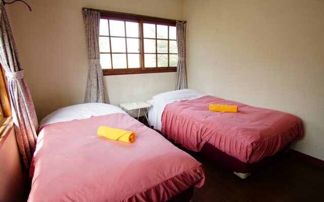 Share & Guest House Hakuba Share