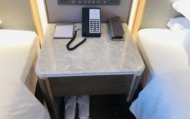 Huzhou Junchen Rezen Hotel