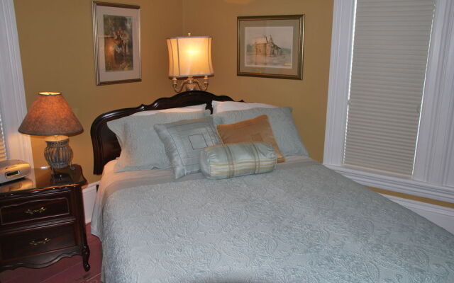 Legacy House Bed and Breakfast