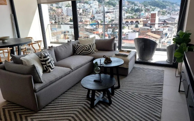 105 Downtown, Rooftop - Ocean View