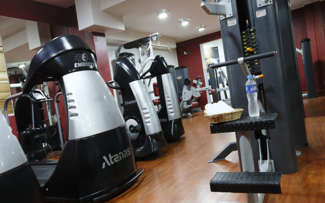 Radisson Hotel Plaza del Bosque