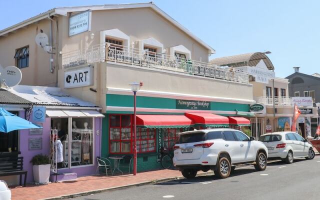 Zzzone Boutique Hostel