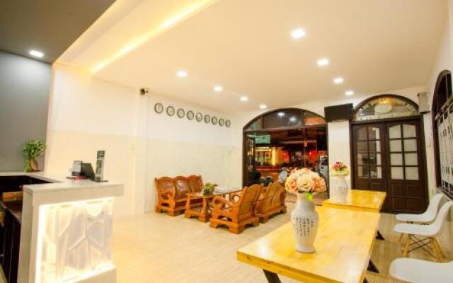 Hoi Pho Hotel