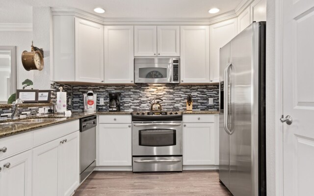 Rvh_266r Whisper Reserve 3 Bedroom Condo